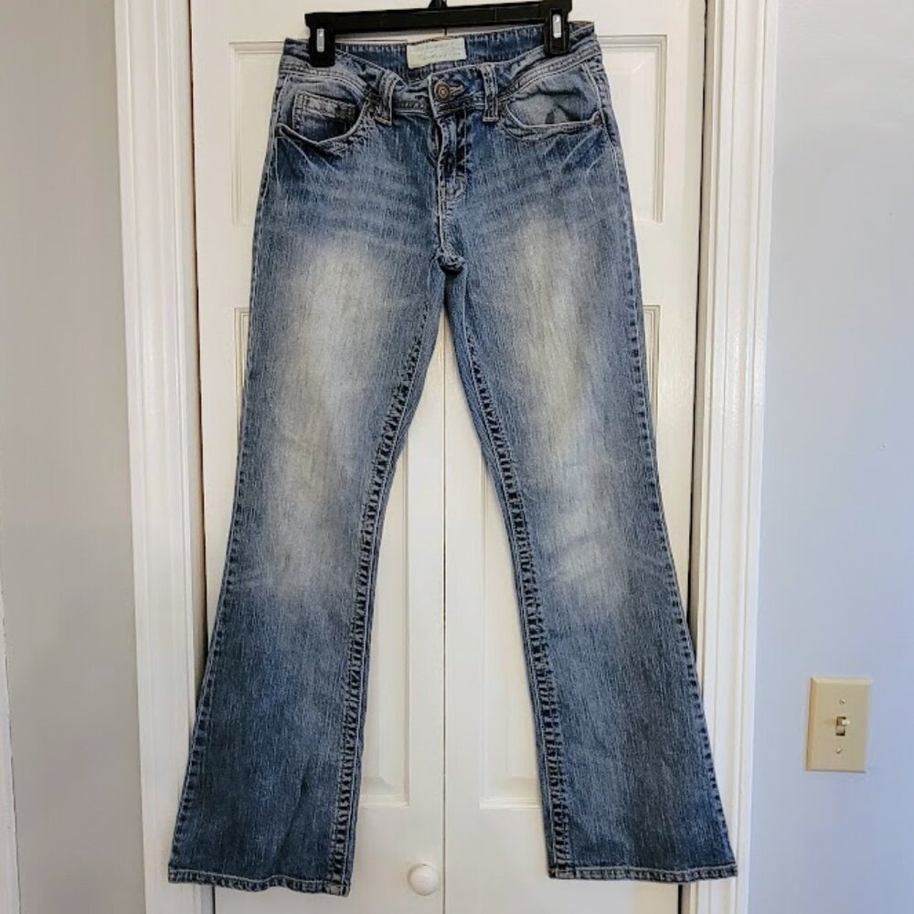 Maurices Morgan New Boot Style Jeans, Size 5/6 R